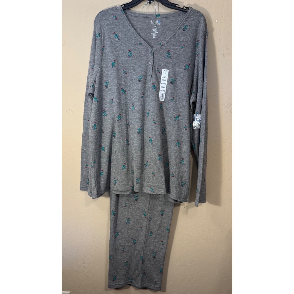 Croft & Barrow Pajama Set Women XXL Gray Mistletoe Henley Long Sleeve 2pc NEW